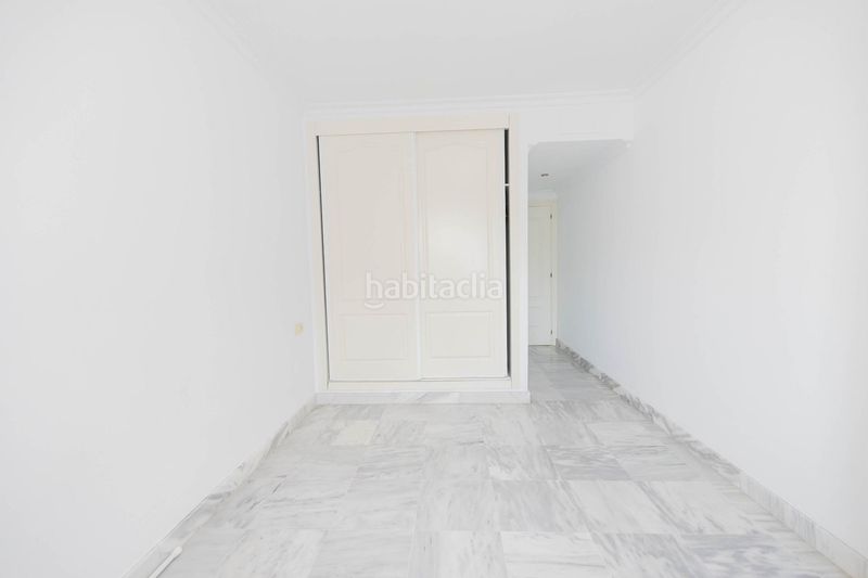 Foto 0aa6cbb3-517c-49a5-9ce4-5ba71be5cebe. Apartament a Playa Bajadilla - Puertos Marbella