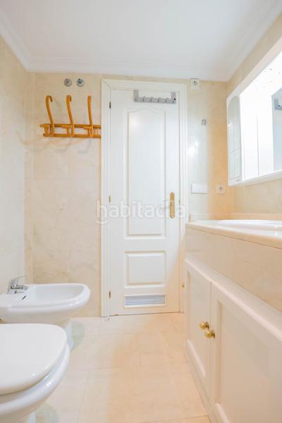 Foto 2ae91098-1027-48ce-8d8d-b4a38df55e4d. Apartamento piso céntrico a 2 minutos de la playa en Marbella