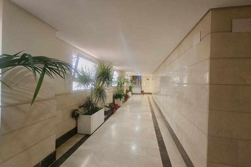 Foto 4825f9c8-9442-4bd2-96c9-afbfd69a1aab. Apartamento piso céntrico a 2 minutos de la playa en Marbella