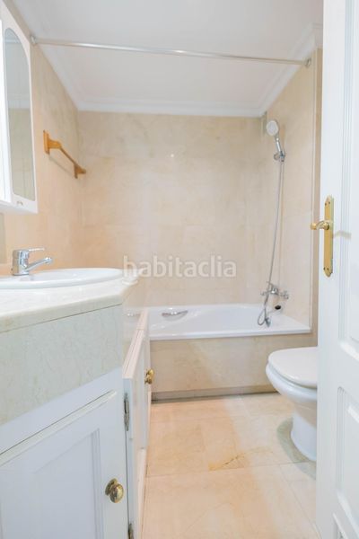 Foto 7cc142d4-e041-45b7-a139-7d9eec47ed81. Apartament a Playa Bajadilla - Puertos Marbella