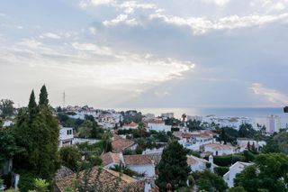 Maison jumelée à Calle azalea 30. Bajada de precio!!! adosado en fuengirola vistas espectaculares