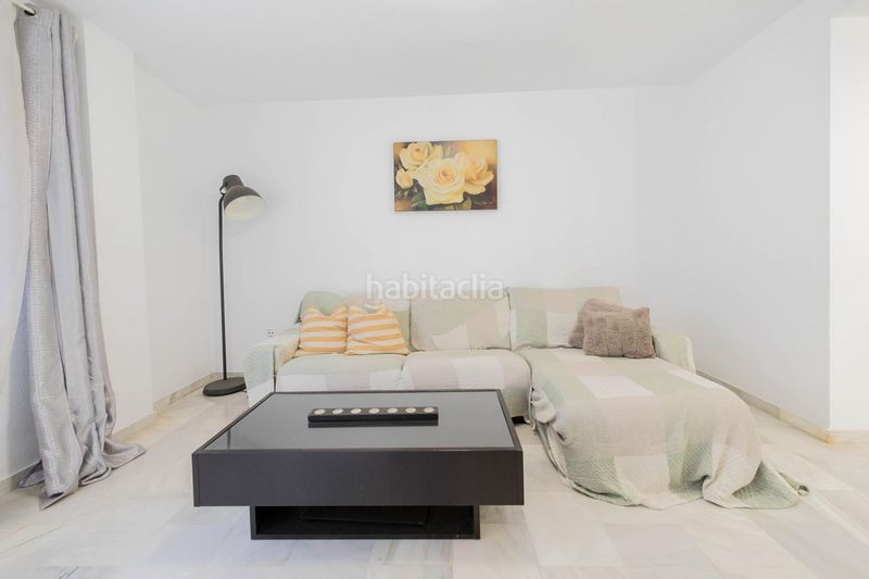 Foto 086de09b-bd69-4386-96cb-355525098889. Piso atractivo piso en venta , zona las flores en Mijas