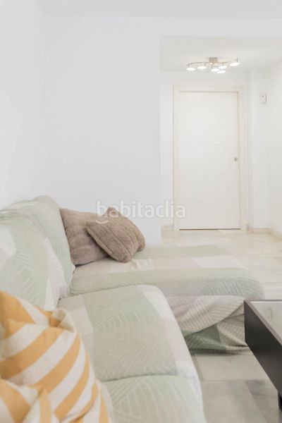 Foto 6533e799-1a67-458f-8ef4-f7f77cbb4a64. Piso atractivo piso en venta , zona las flores en Mijas