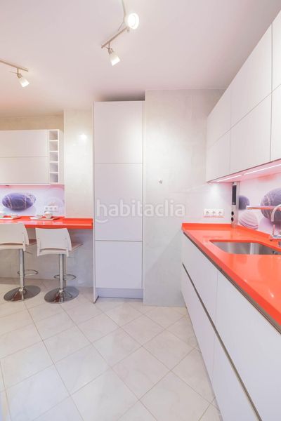 Foto a8352a63-c6b2-43dc-88de-5a25e06e40c3. Piso atractivo piso en venta , zona las flores en Mijas