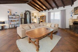 Bauernhof in Valtocado - La Alquería - La Atalaya. Encantadora finca rústica con piscina en la zona de entrerríos!