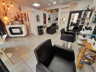 Miete Geschäftsraum in Centro ciudad. Oportunidad única  traspaso en exclusiva de peluqueria 5 de rese
