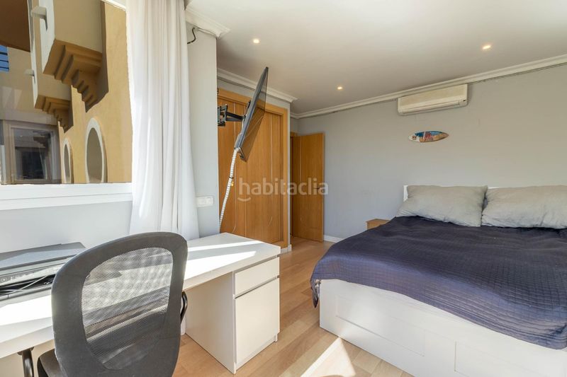 Foto 7200df29-0b39-4304-bbcc-87fd6648b03c. Dúplex amb aparcament piscina a Nueva Andalucía centro Marbella