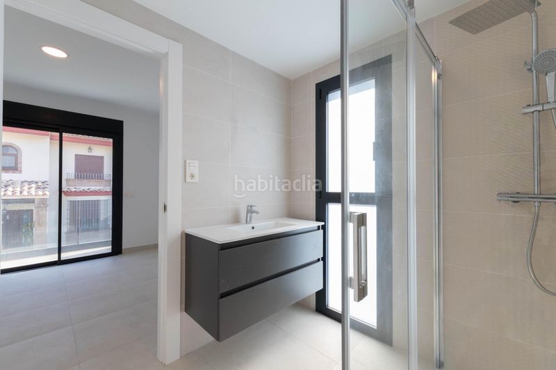 Foto 48f260aa-08a7-407c-a018-bede2953b849. Casa adossada amb aparcament piscina a Los Ríos Mijas