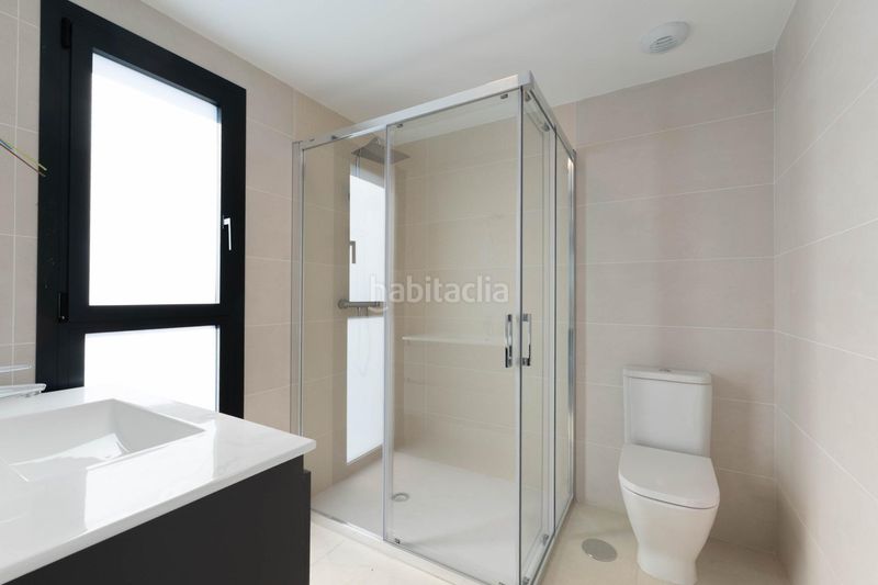 Foto bc35f1a0-fd15-452a-b838-4405b5e47703. Casa adossada amb aparcament piscina a Los Ríos Mijas