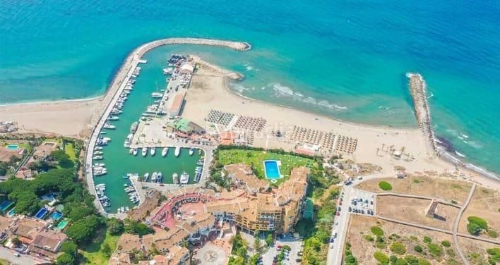 Foto debe192d-dc02-44fc-b236-b9822911ebeb. Apartament amb aparcament piscina a reserva de Marbella Marbella