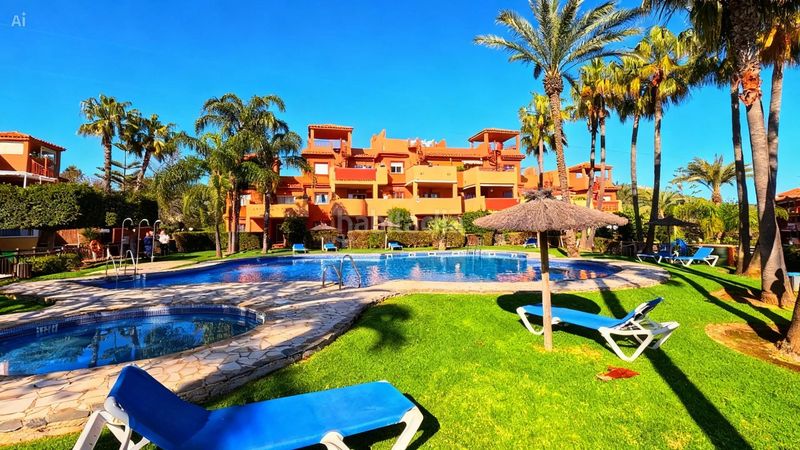 Foto e2650c6d-5932-4029-86c9-3d8a29bcfe08. Apartament amb aparcament piscina a reserva de Marbella Marbella
