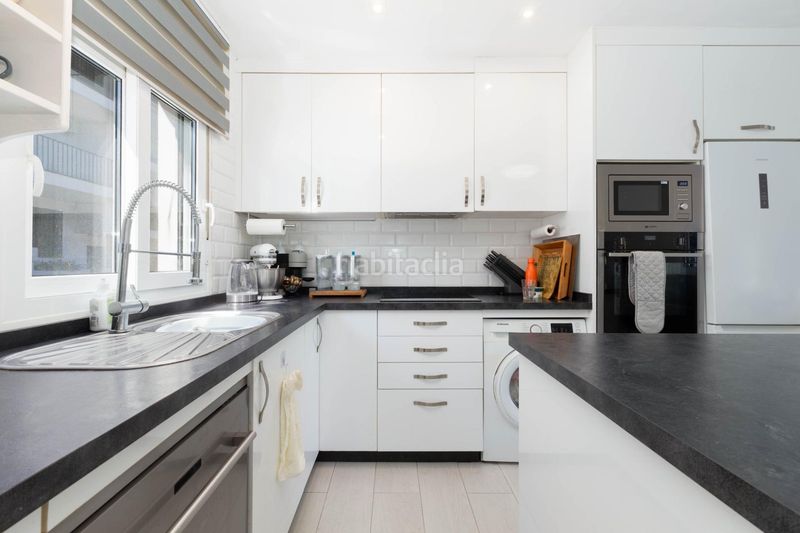 Foto 4a25ef44-79d9-4f34-b0fd-b18cc6aebfeb. Apartament amb calefacció aparcament a Mijas pueblo Mijas