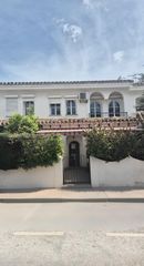 Casa a Las Cañadas. Chalet adosado en calle águila  urbanización colina blanca, las