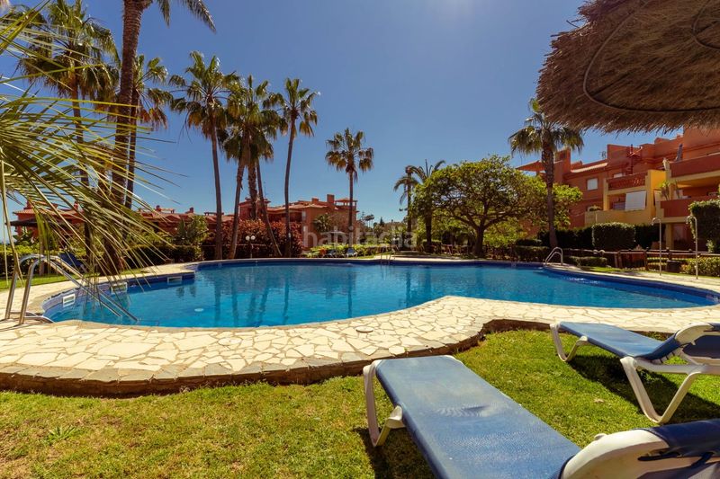 Foto c27ad844-4a0f-49f0-b94d-de9e5cc00416. Planta baixa amb aparcament piscina a reserva de Marbella Marbella