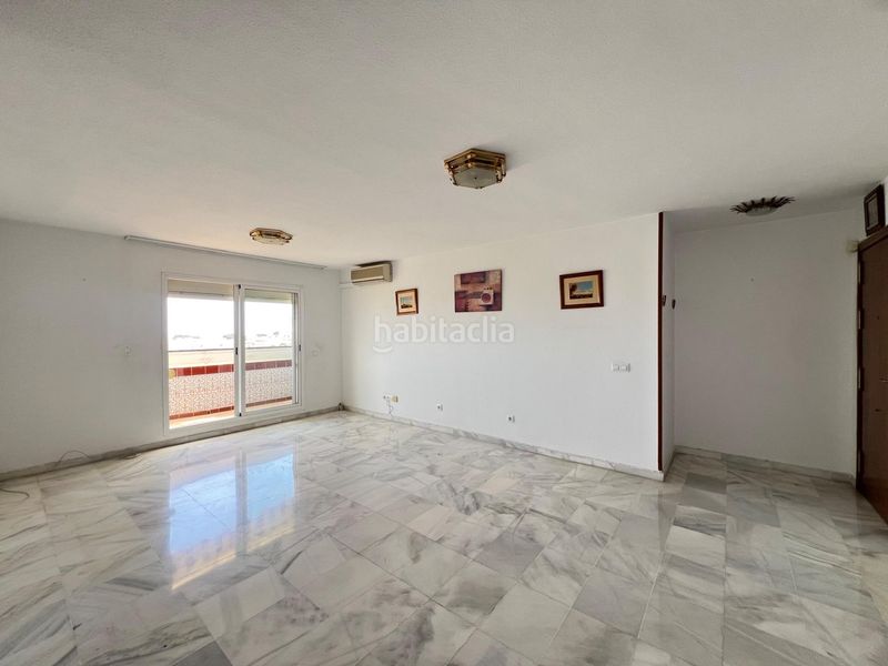 Foto 4d737510-ca91-43d1-bccf-bffe1eabd705. Àtic amb calefacció aparcament a Ayuntamiento Torremolinos