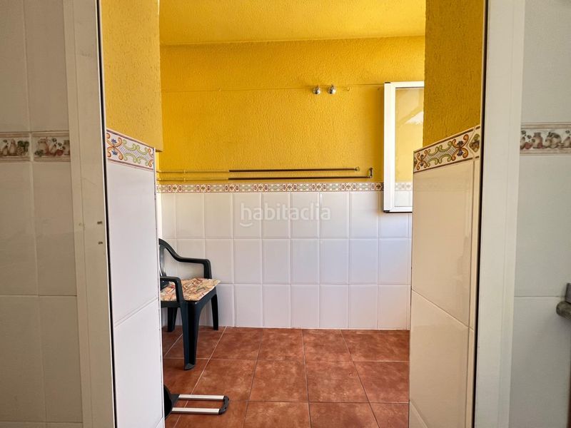 Foto c2e8ecef-53ed-4e08-82ca-934b7990a383. Àtic amb calefacció aparcament a Ayuntamiento Torremolinos
