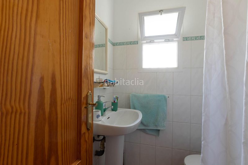 Foto cead32bc-4fcf-4e53-8e24-09319277ac55. Masia amb aparcament a Coín