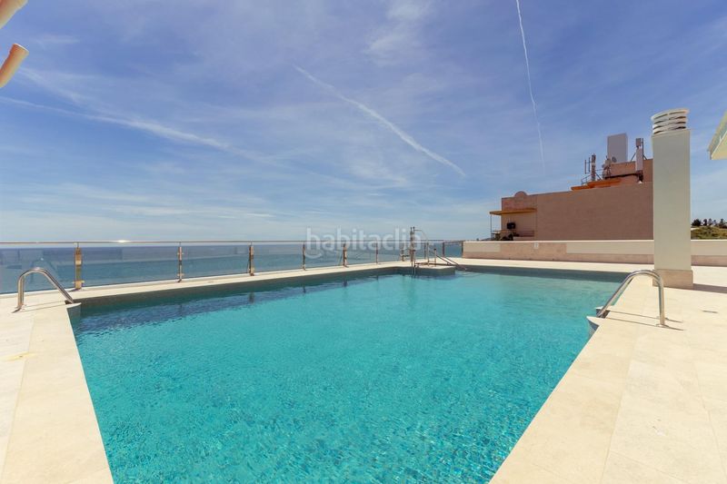 Foto 70640b59-10d8-48c6-abbe-a9ac3d1563c9. Pis amb calefacció aparcament piscina a Playa de los Boliches Fuengirola