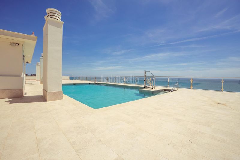 Foto c9cc9aeb-4e0a-4874-a9b5-89a81a737169. Pis amb calefacció aparcament piscina a Playa de los Boliches Fuengirola