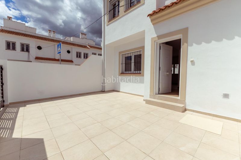 Foto 8a099444-e3c6-4e76-9129-6546435326da. Casa adossada amb aparcament a Campillos