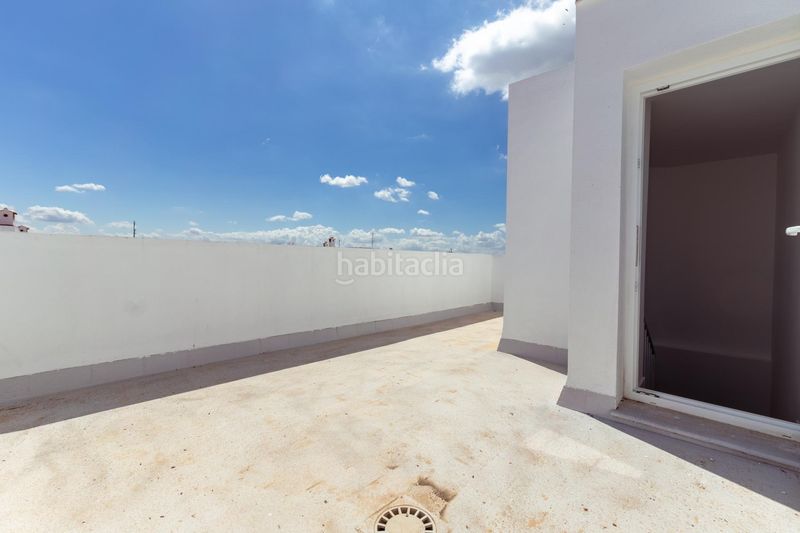 Foto a4bbff66-f69c-4101-8014-d03a5b7ec4d9. Casa adossada amb aparcament a Campillos