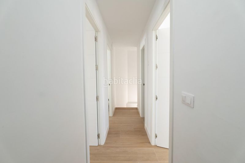 Foto f342de29-c1a0-4e36-83d2-c19c7333824b. Casa adossada amb aparcament a Campillos