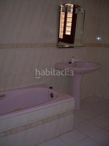 Foto 423e7604-1bf7-43fc-b44f-785f559e2c73. Casa a Albolote