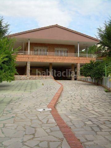 Foto 92c890a9-3017-4bac-936b-49b7b33b719b. Casa a Albolote