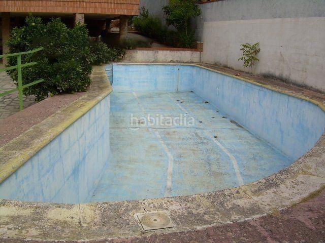 Foto f3fdf4e7-dda3-4dac-8c3e-83dfd5b520fb. Casa a Albolote