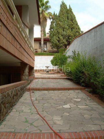 Foto f7271ac5-be11-4554-97d4-3cdbdf068808. Casa a Albolote