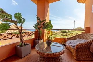 Casa en Casablanca - La Vi�uela. Magn�fico chalet adosado con vistas al mar en la vi�uela   benal