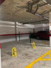 Autoparkplatz in Nueva Torrequebrada. Se venden 2 plazas de garaje en torrequebrada  benalmádena