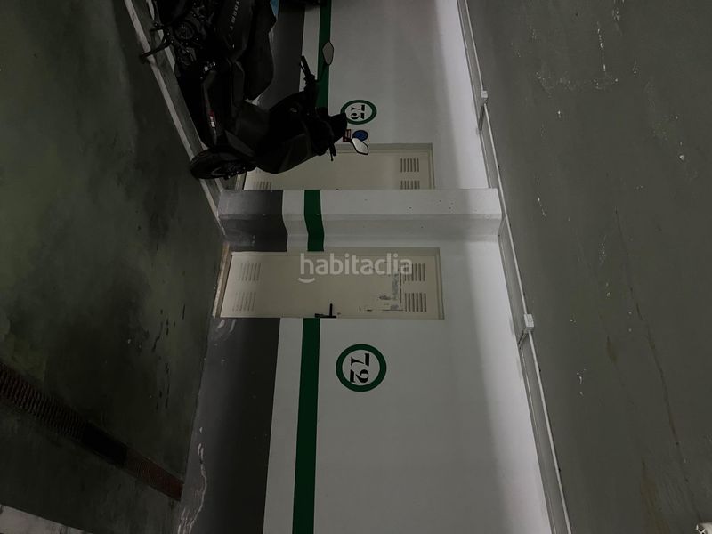 Foto 755eb1a8-c90d-4159-8fd4-cc6b2b685485. Aparcament cotxe a El Faro de Calaburra - Chaparral Mijas