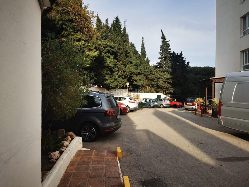 Foto 508d6d3c-bf7e-430a-a8ea-40df54006fa2. Estudi amb piscina a Río Real Marbella
