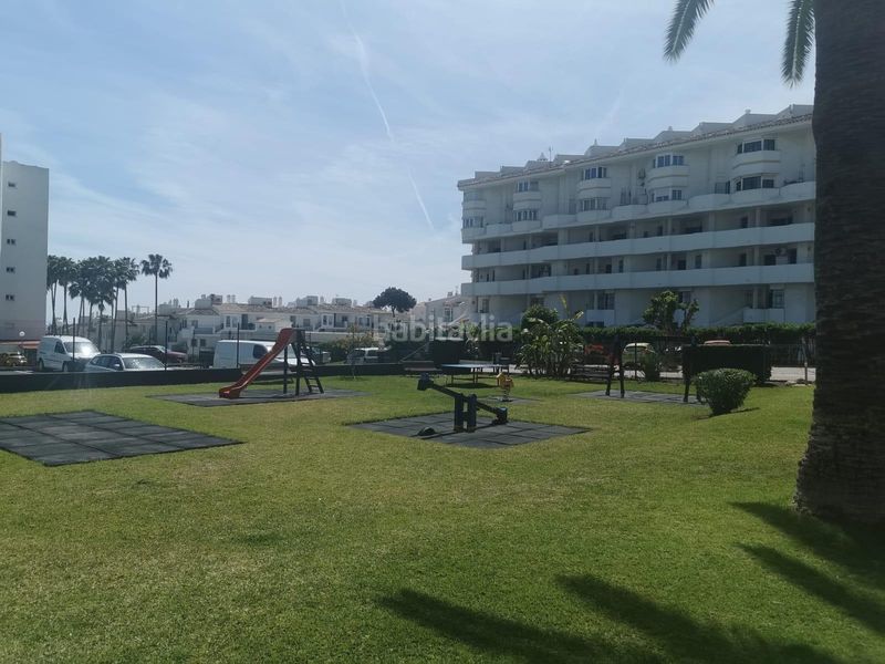 Foto b24b2d08-fb27-424b-a767-4b7156190a62. Estudi amb piscina a Río Real Marbella