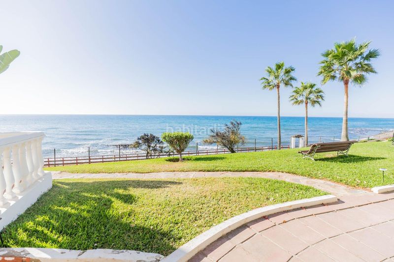 Foto fbe184c3-f09b-49f8-ac38-b260575459f2. Estudi amb piscina a Río Real Marbella