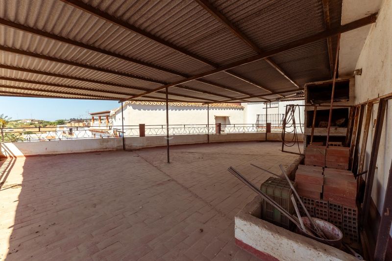 Foto 8a6f3685-eb6a-41b2-90ca-981e1f908220. Edifici a Algarrobo pueblo Algarrobo