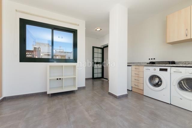 Foto 620d2dbc-e546-410e-b3b1-3b912f5243de. Casa adossada amb aparcament a Cancelada Estepona