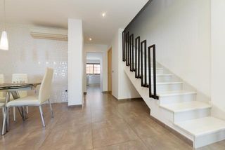 Casa adossada a Cancelada. Se vende exclusivo adosado en cancelada