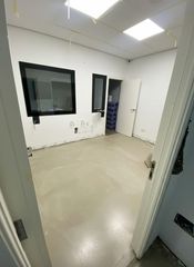 Local Comercial a Zona Miraflores. Oportunidad de inversión en el barrio de miraflores, marbella