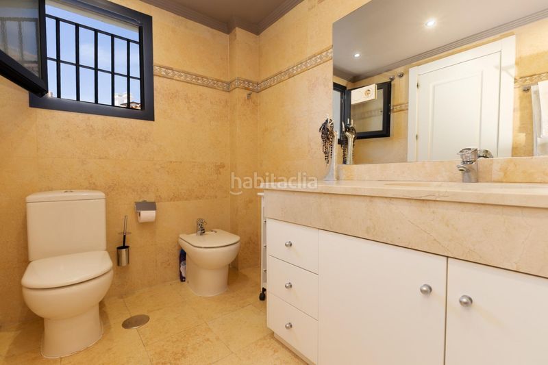 Foto f240c8e0-7d18-405c-815c-683443196237. Àtic amb calefacció aparcament piscina a Nueva Alcántara Marbella