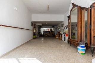 Local Comercial a Calle mirasierra 3. Local centrico y muy transitado
