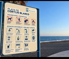 Parking voiture à Nueva Alcántara. Plaza de garaje junto a la playa en san pedro de alcántara!