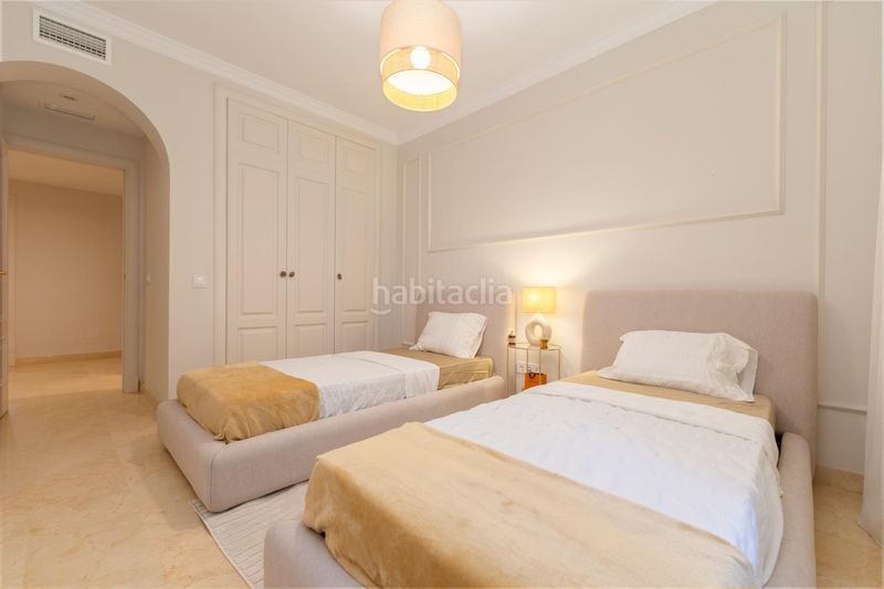 Foto b330281c-aa33-4039-84df-e192a88e1941. Planta baixa amb aparcament a Sierra Blanca Marbella