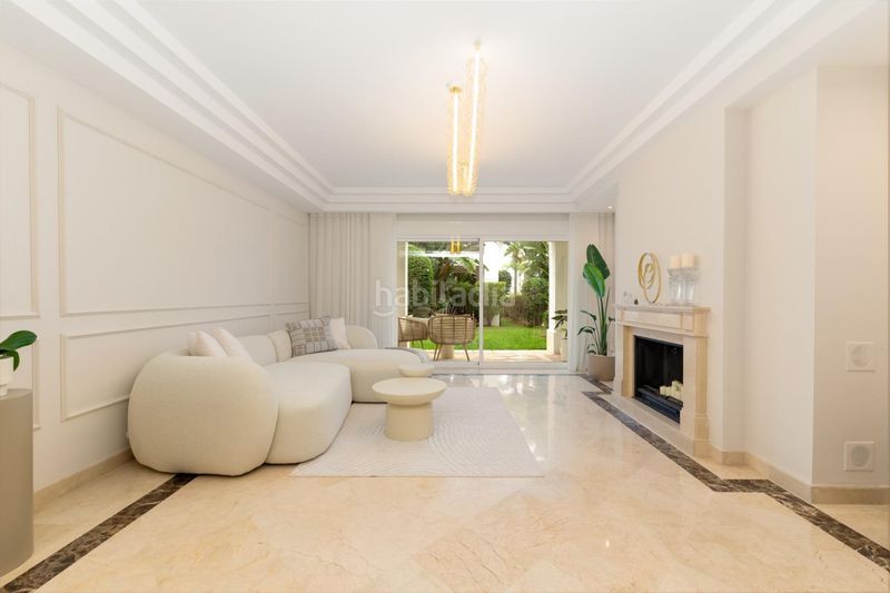 Foto c02a241d-3cea-47e0-862a-5defd06c35a0. Planta baixa amb aparcament a Sierra Blanca Marbella