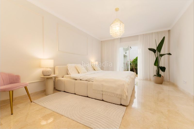 Foto cbab434c-a53d-4111-a859-f78c47f1c589. Planta baixa amb aparcament a Sierra Blanca Marbella