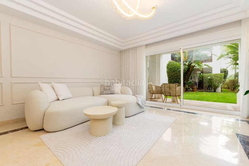 Foto ef52890a-20da-44fb-a669-801c995e722c. Planta baixa amb aparcament a Sierra Blanca Marbella