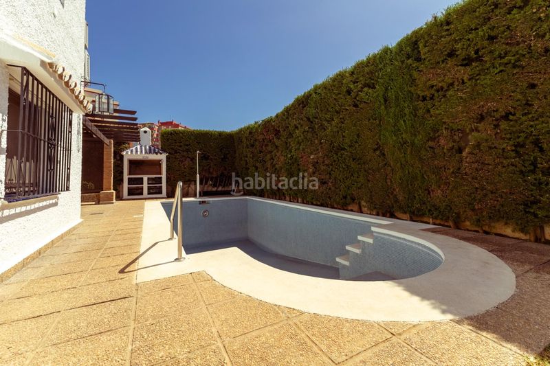 Foto 1c970946-77fa-4b29-8fb3-a983c0a2ae43. Chalet with parking pool in Castillo Sohail - Myramar Fuengirola