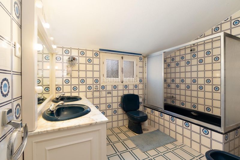 Foto 51a74132-d12c-4d71-8339-0cc1785f7da9. Chalet with parking pool in Castillo Sohail - Myramar Fuengirola