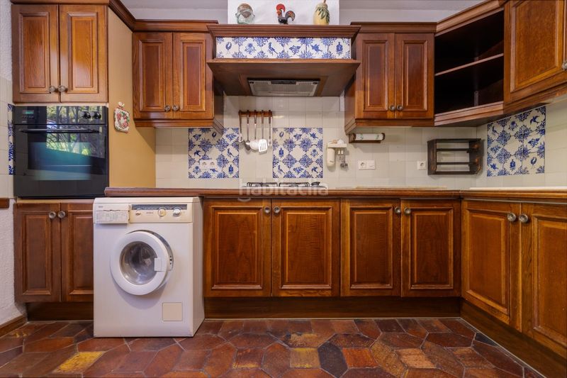 Foto 857a7127-c384-42ce-8fc1-f24bfe43cbe5. Chalet with parking pool in Castillo Sohail - Myramar Fuengirola